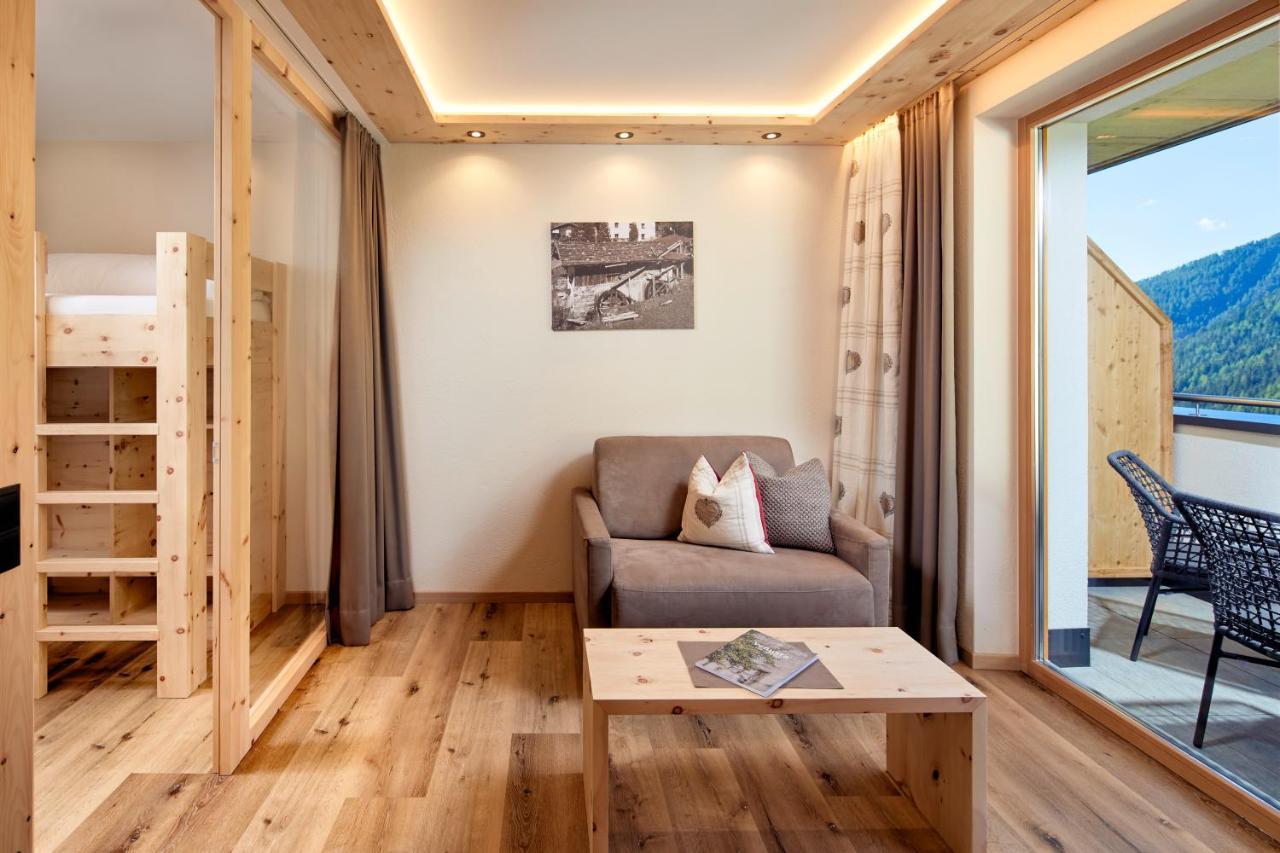 Anigglhof Hotel Malles Venosta Ngoại thất bức ảnh