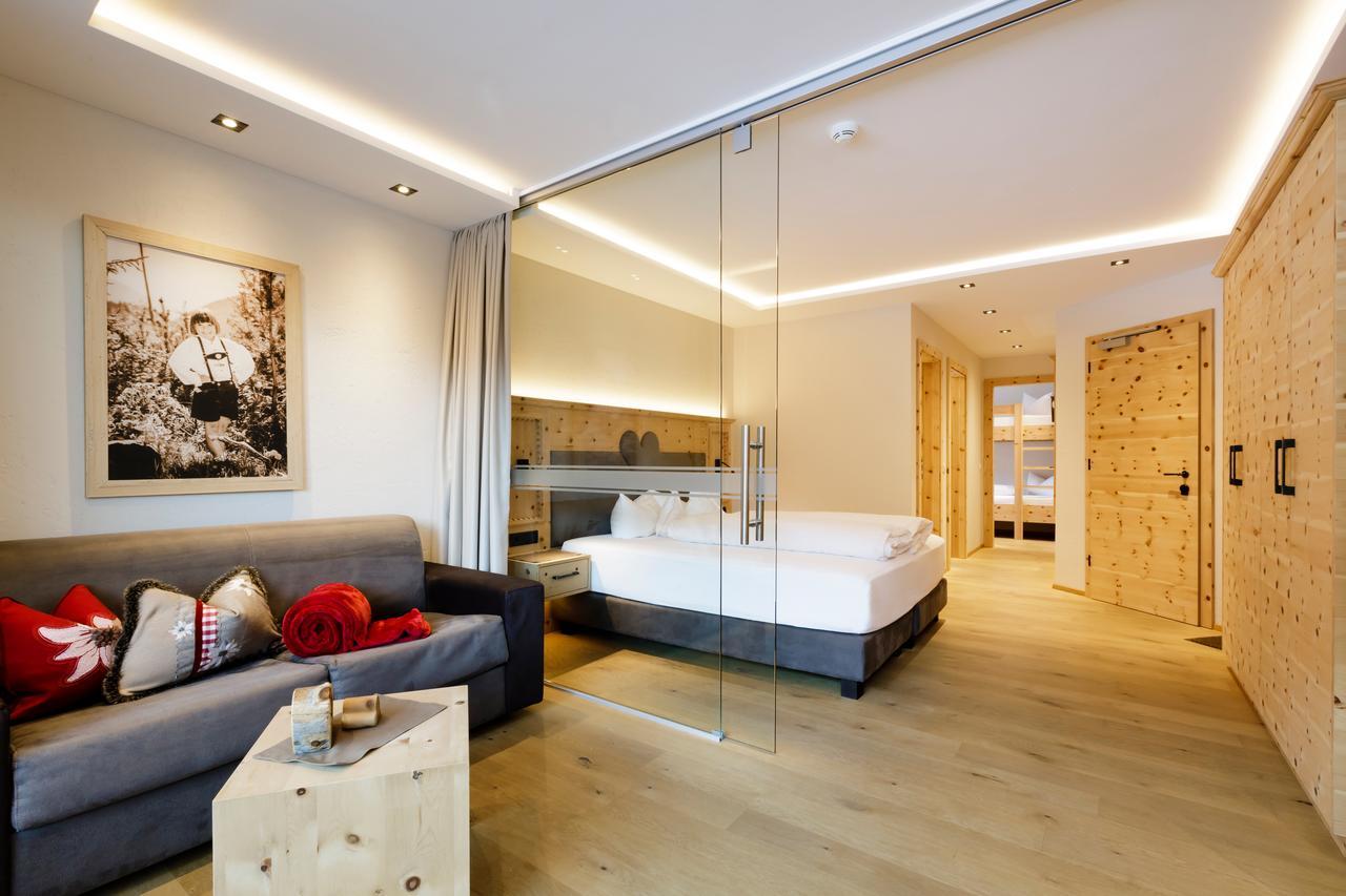 Anigglhof Hotel Malles Venosta Ngoại thất bức ảnh