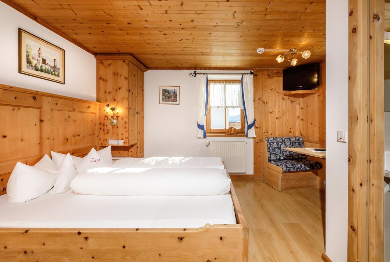 Anigglhof Hotel Malles Venosta Ngoại thất bức ảnh