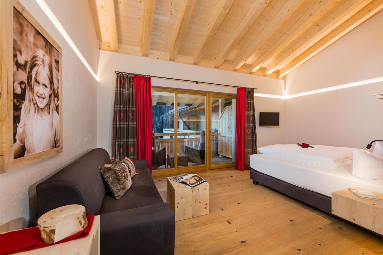 Anigglhof Hotel Malles Venosta Ngoại thất bức ảnh